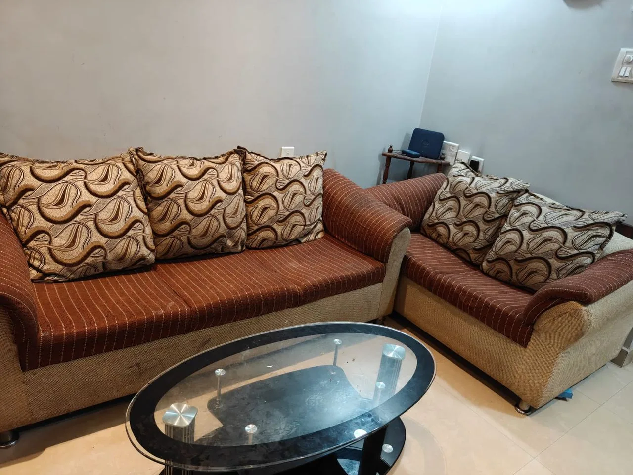 6seater sofa set and 1 glass center table — Miyapur