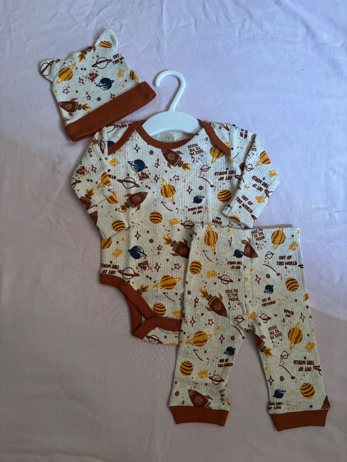 Clothing set and swaddles — photo 2