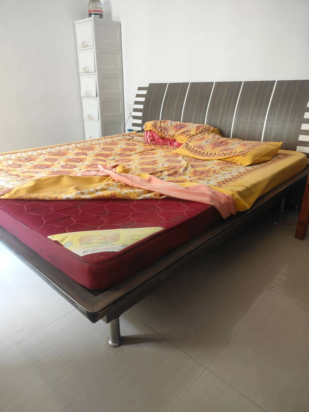 Double bed with mattress — photo 2