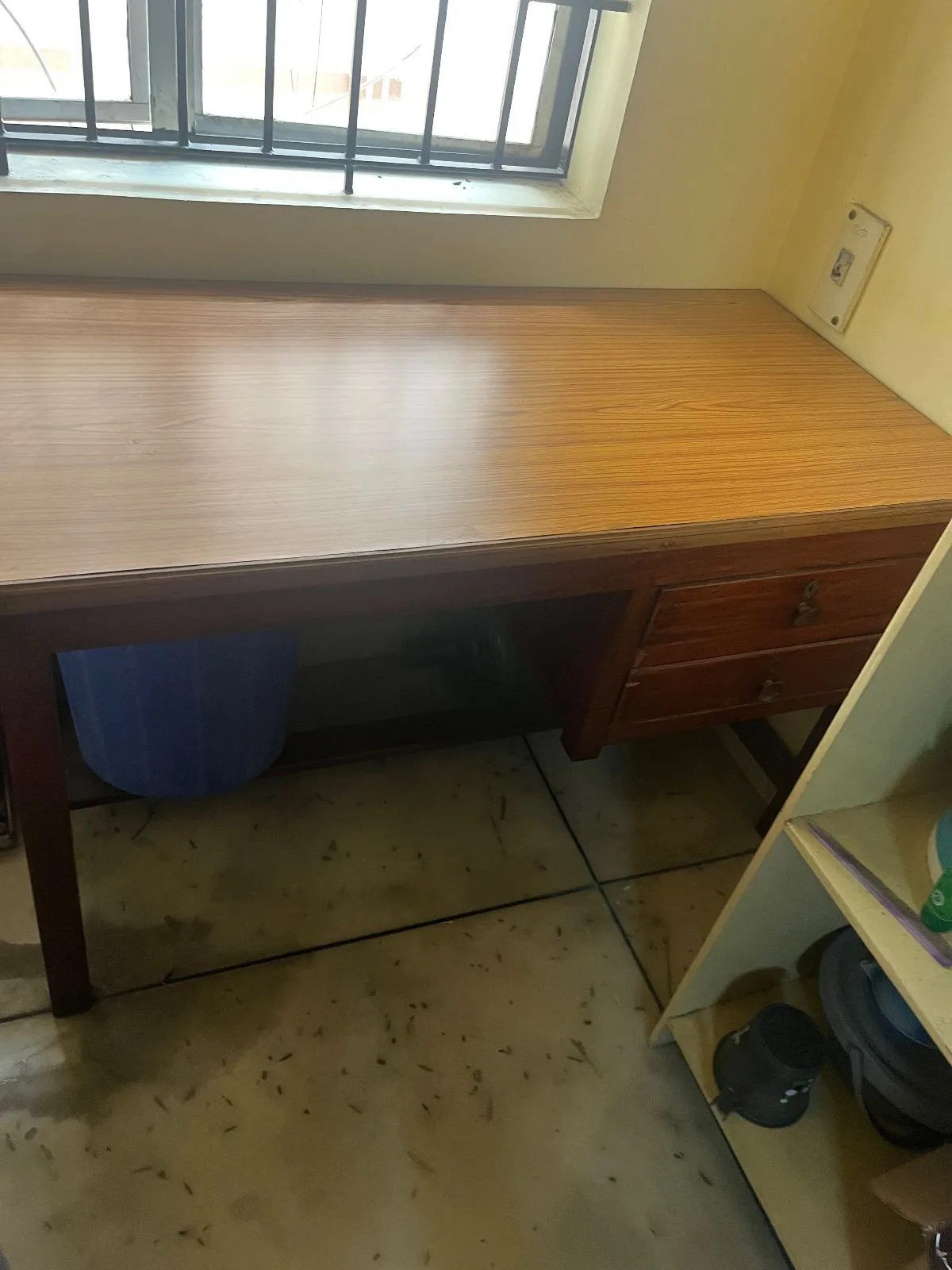 2 wooden desks and 1 tv console — photo 2