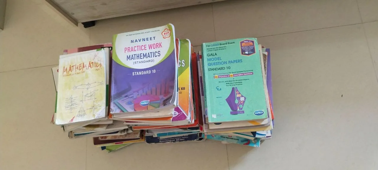 Text Books — photo 2
