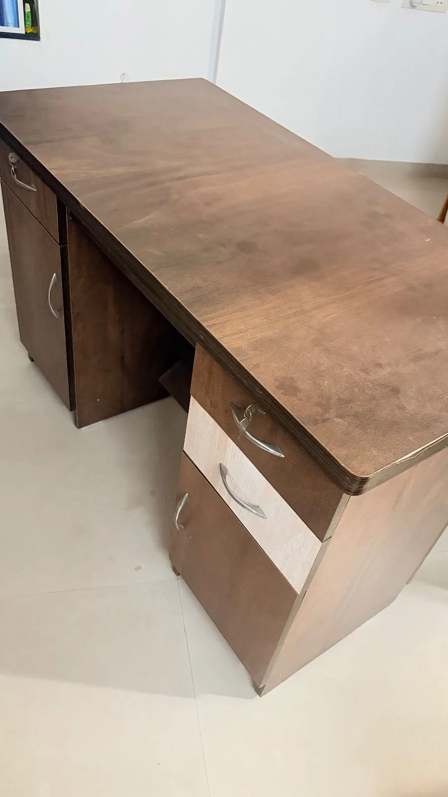 Wooden study table — Pimpri-Chinchwad
