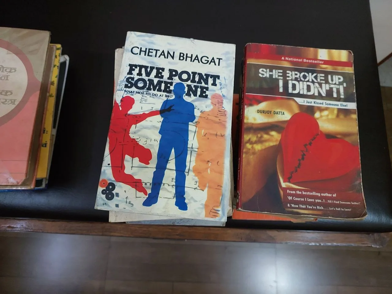 Novels and education reference book — Stationery & books donation in Kurla mumbai — photo 2