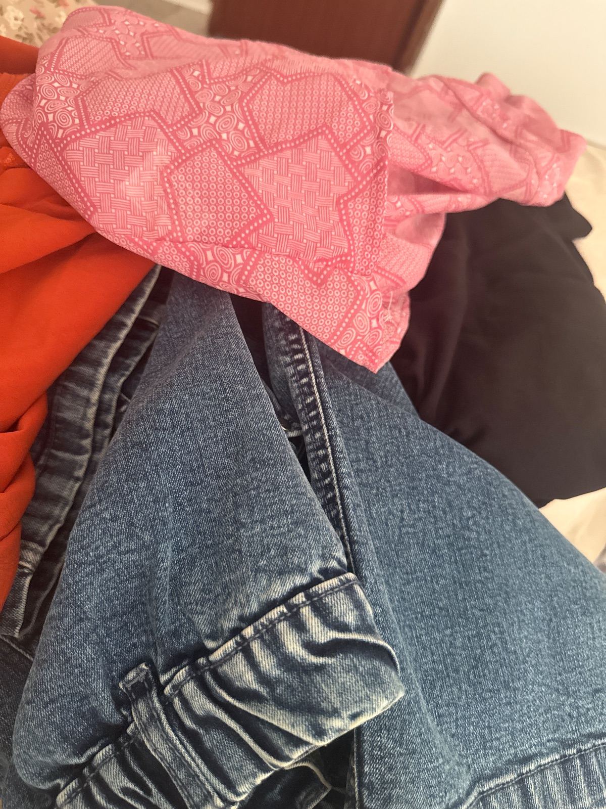 Clothes — photo 2