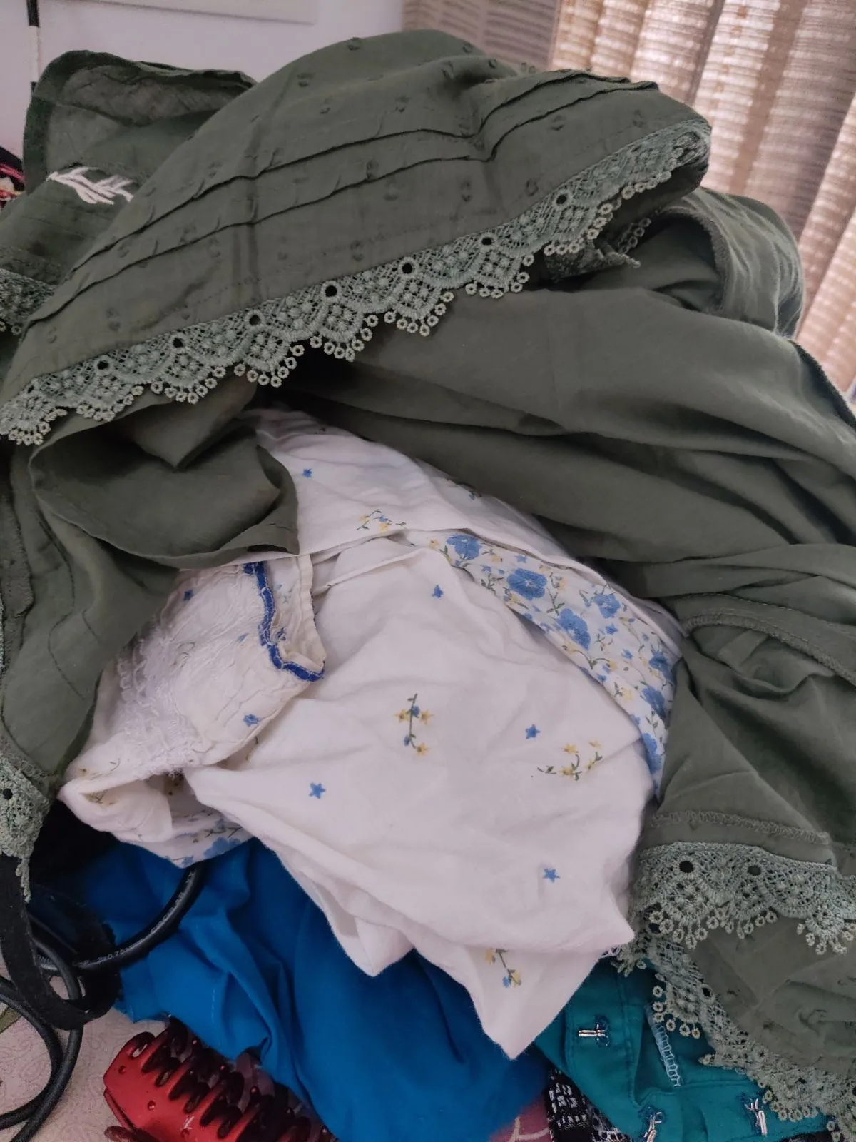 Cloths — Meppadi