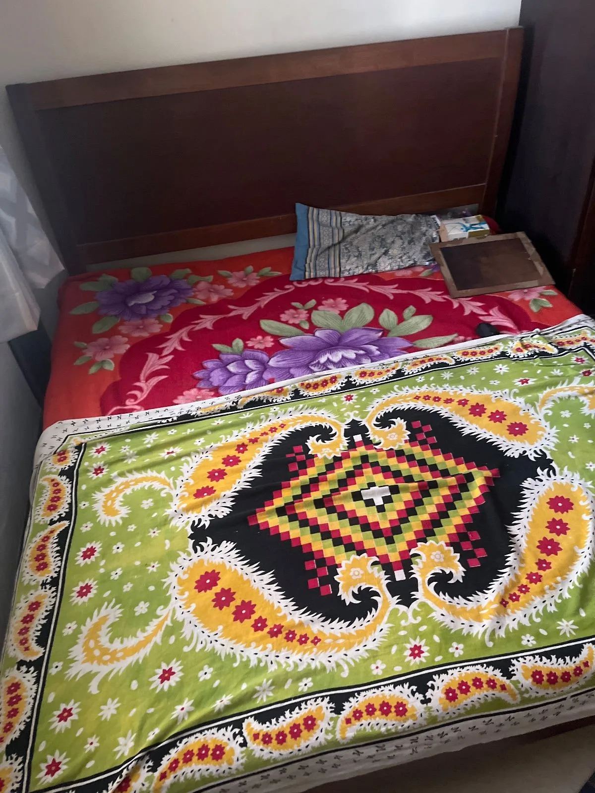 Bed with mattress — photo 3