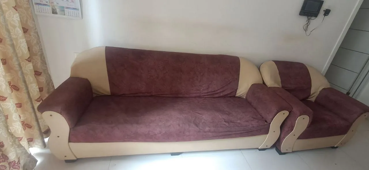 Sofa set — SOLAPUR