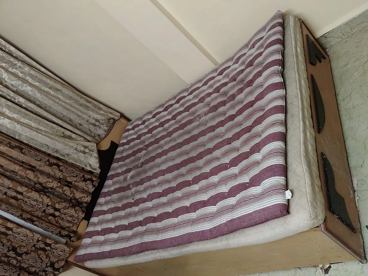 Bed furniture — Pune