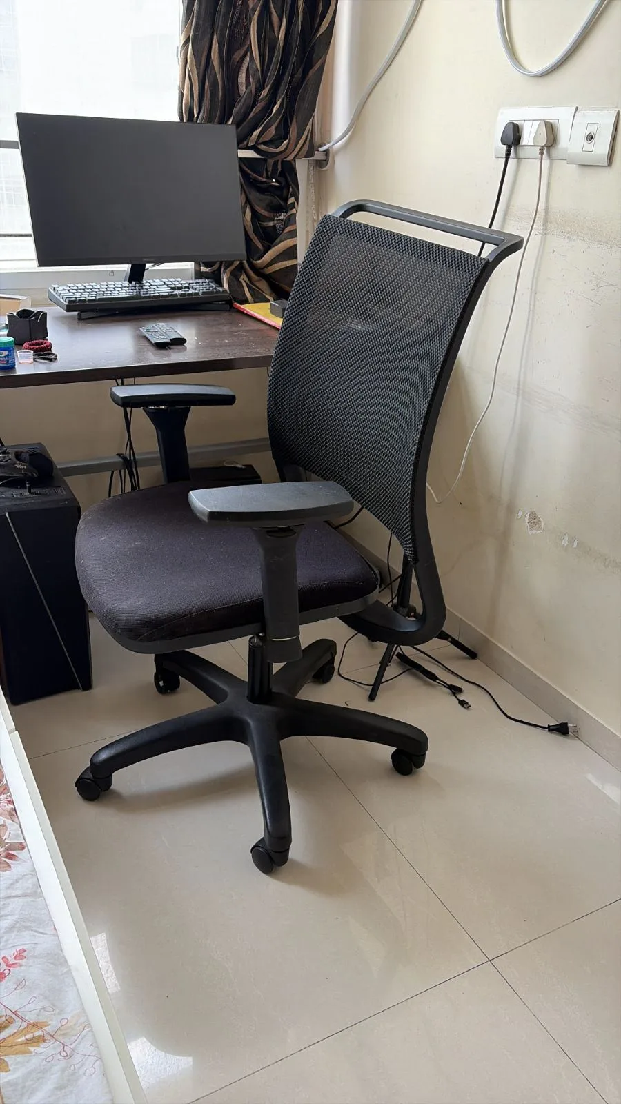 1 King Size Bed with two side tables, 1 Office Chair, 1 Multipurpose Cabinet — photo 2