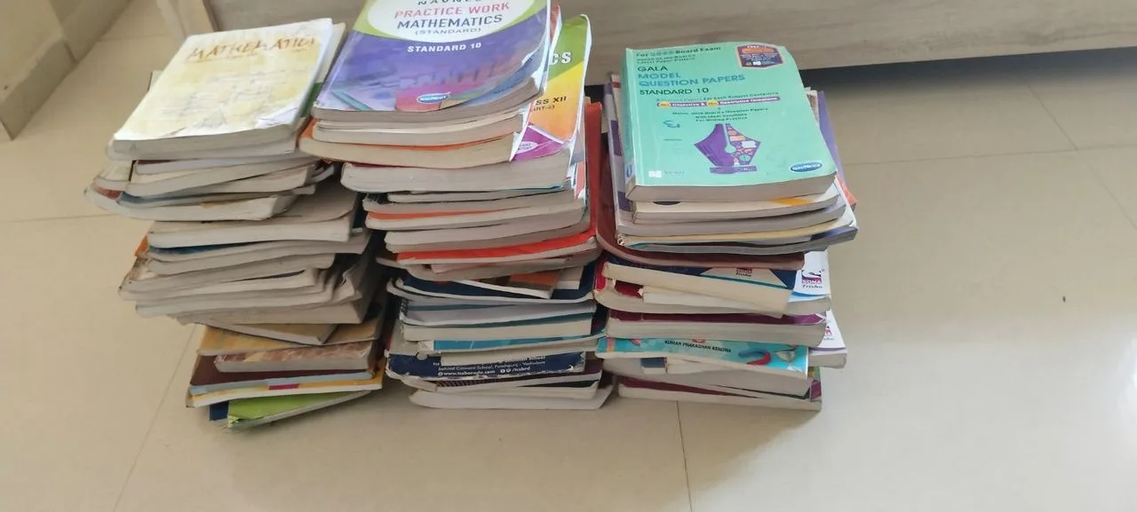 Text Books — photo 3