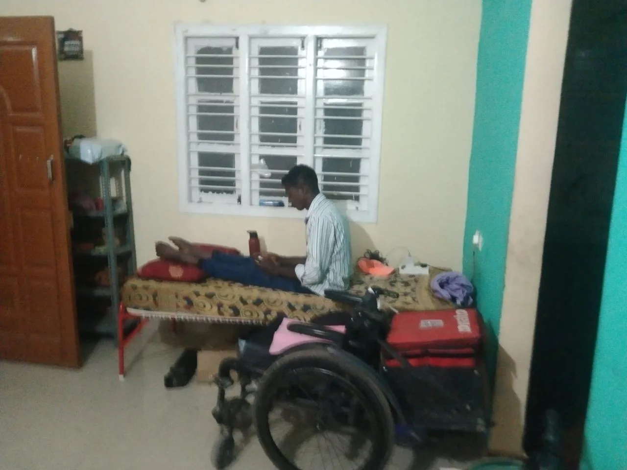 COMPUTERS AND TV FOR DIABLED HOME — photo 2