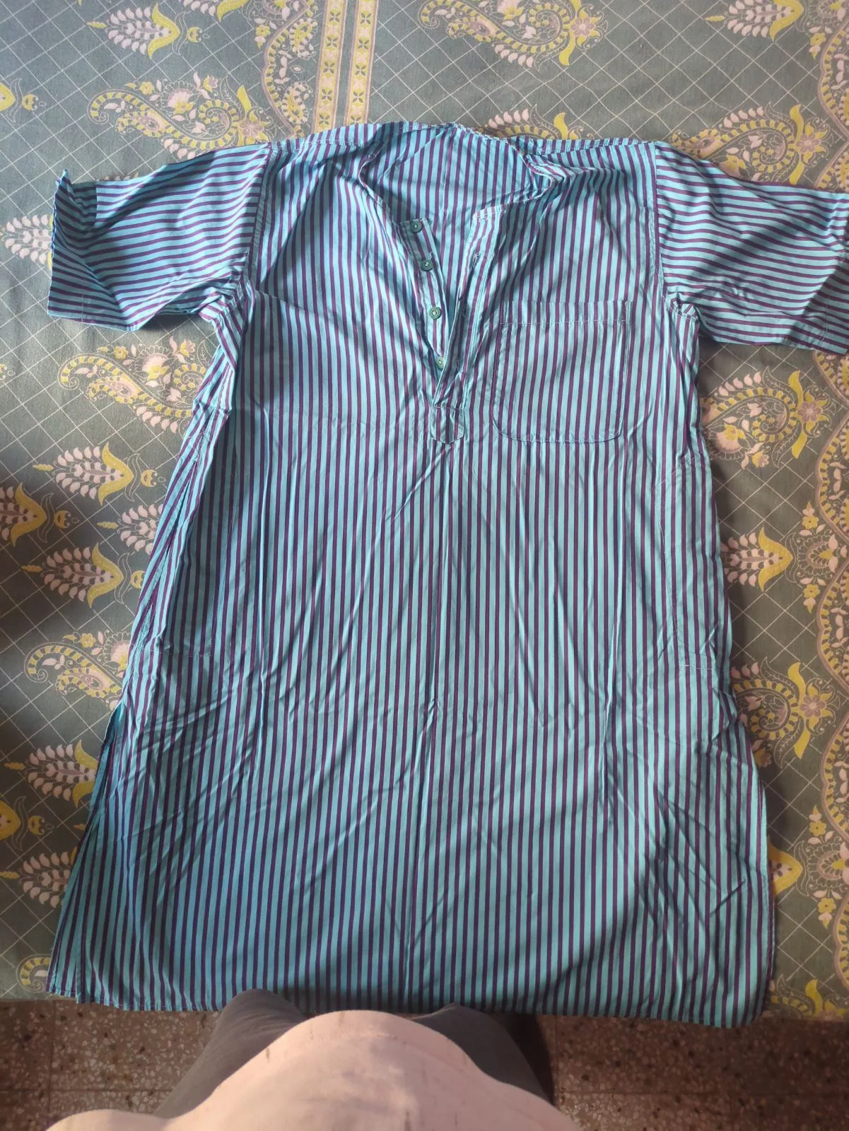 Clothes — photo 2