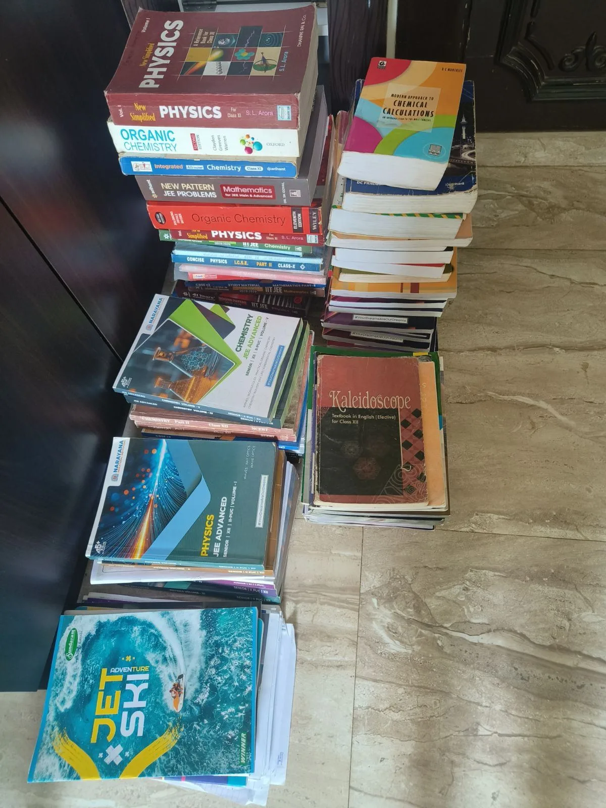 Jee books and 11 12 cbse — Mumbai