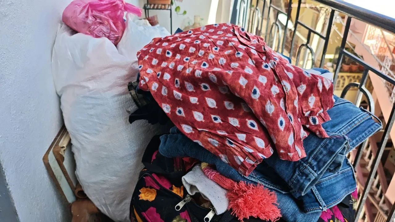 Old clothes — Bengaluru