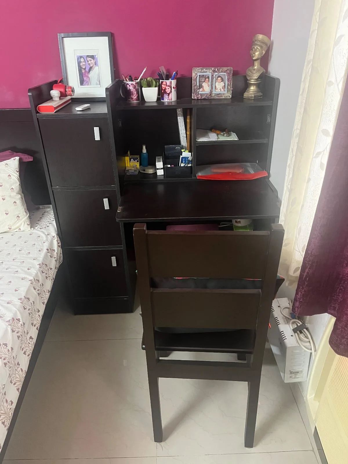2 wooden desks and 1 tv console — Chennai