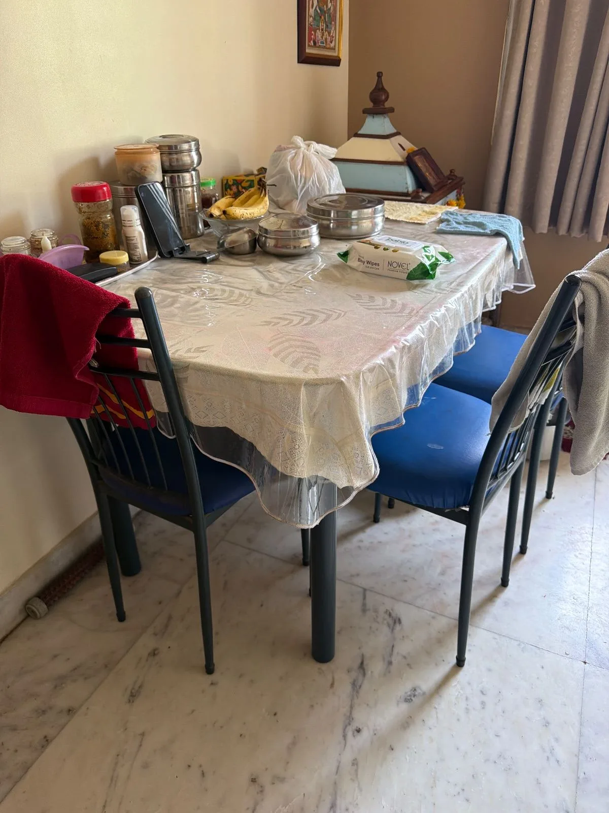 Dining table — Nagpur