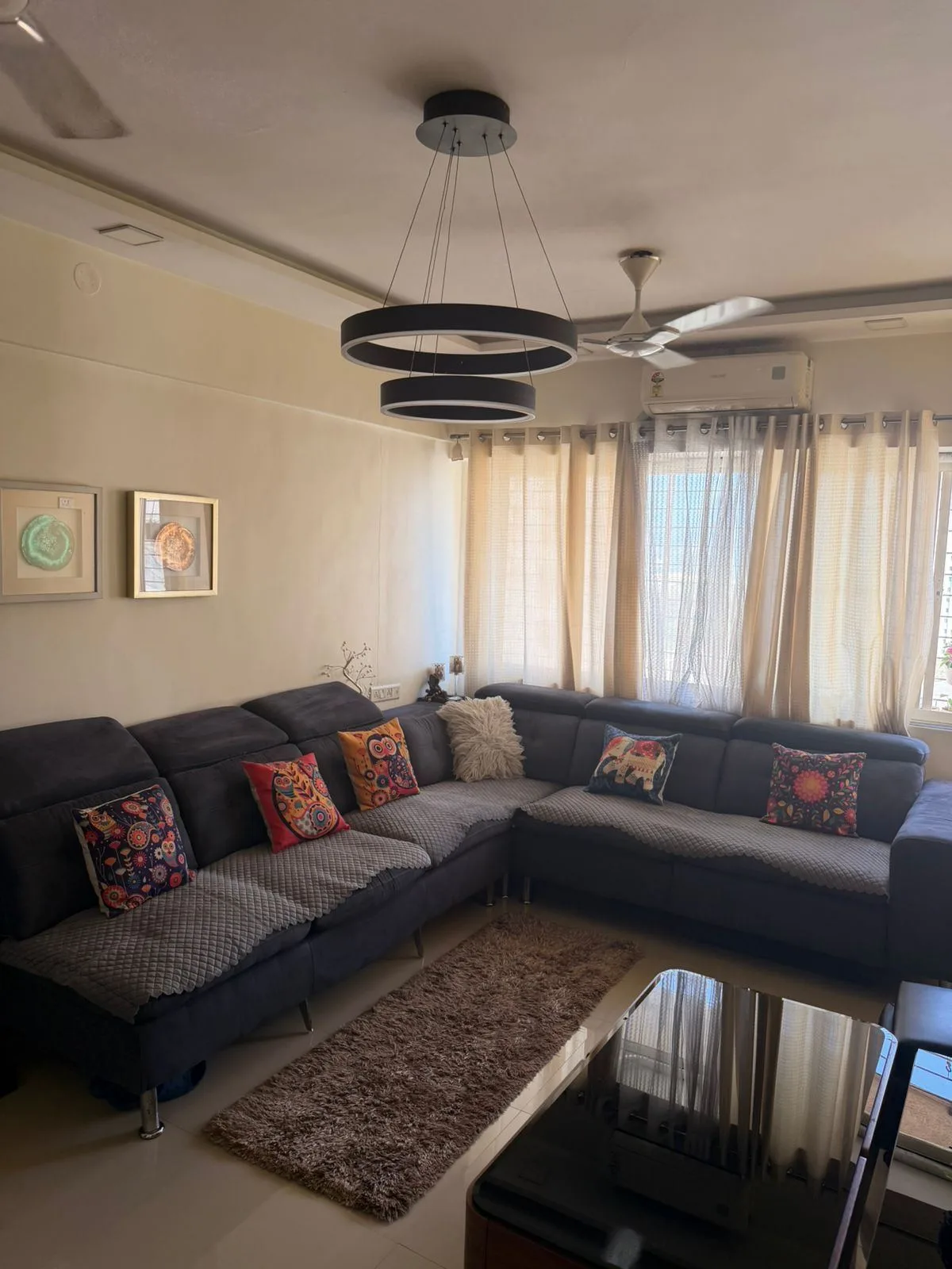 6 Seater Sofa — goods generic donation in Mumbai