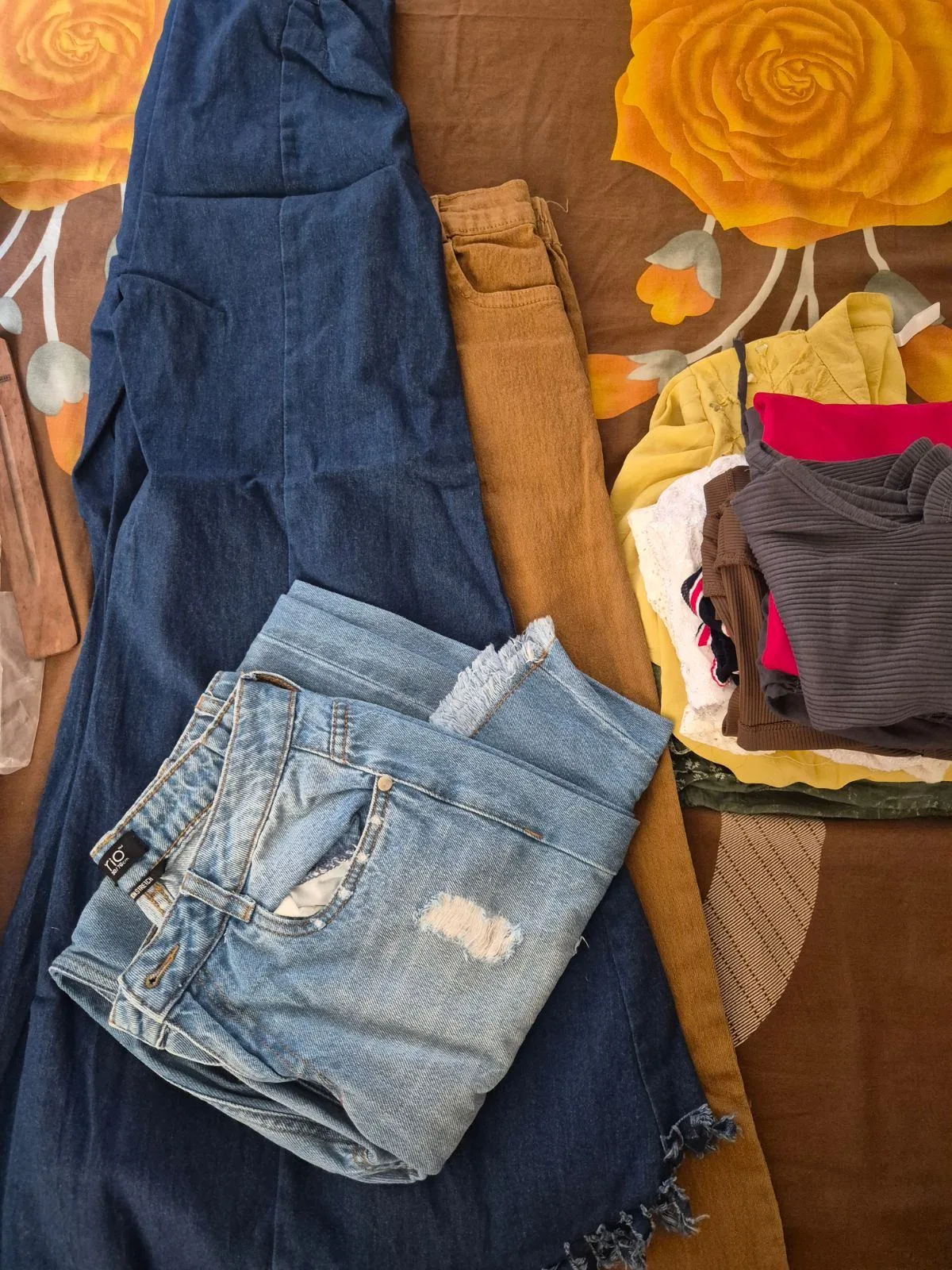 Clothes — photo 2