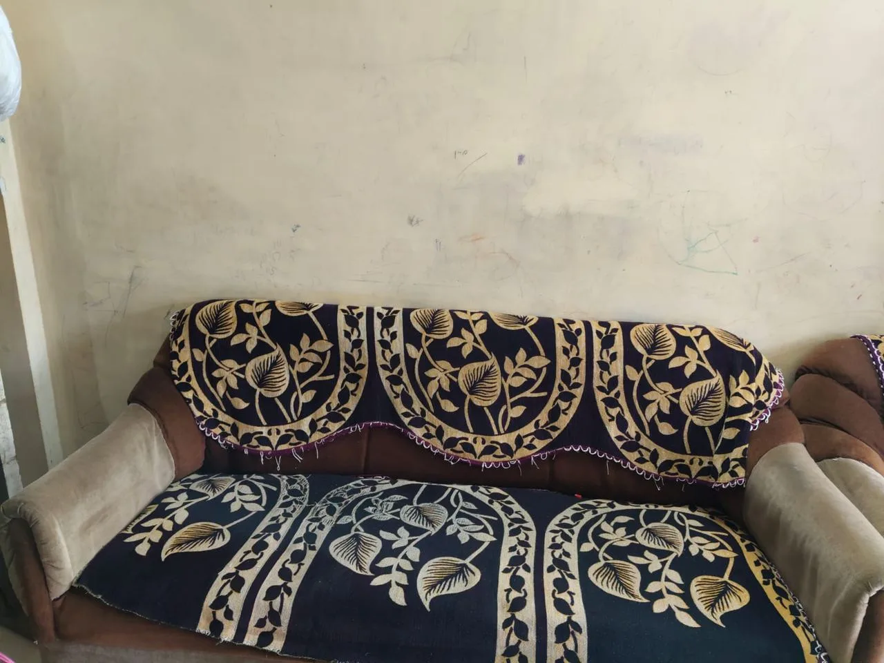 sofa — photo 2