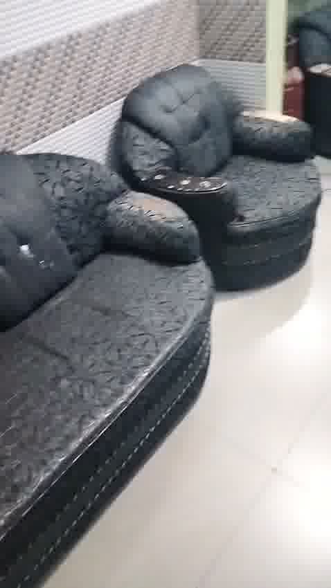 Sofa with two Chairs — photo 3
