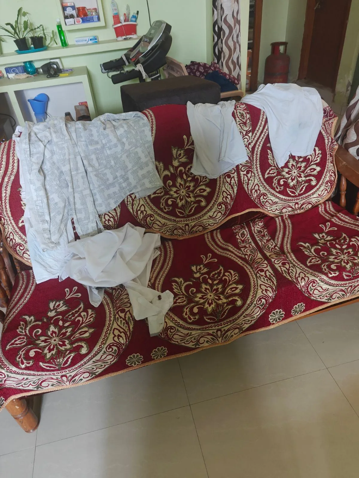 Bed and aofa set — photo 1