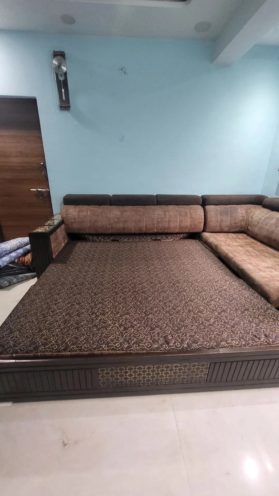 Sofa — photo 2
