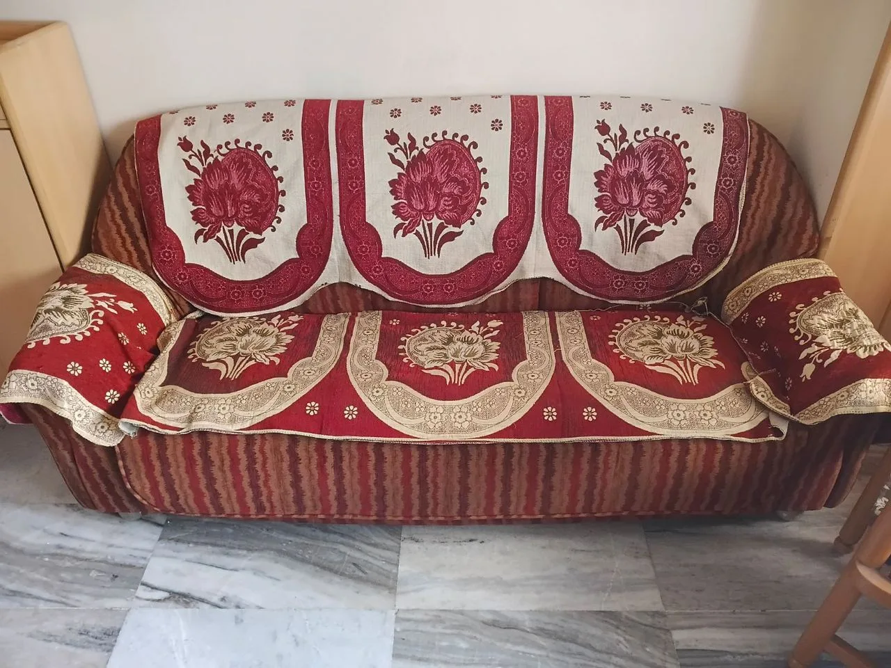 Sofa — Mumbai