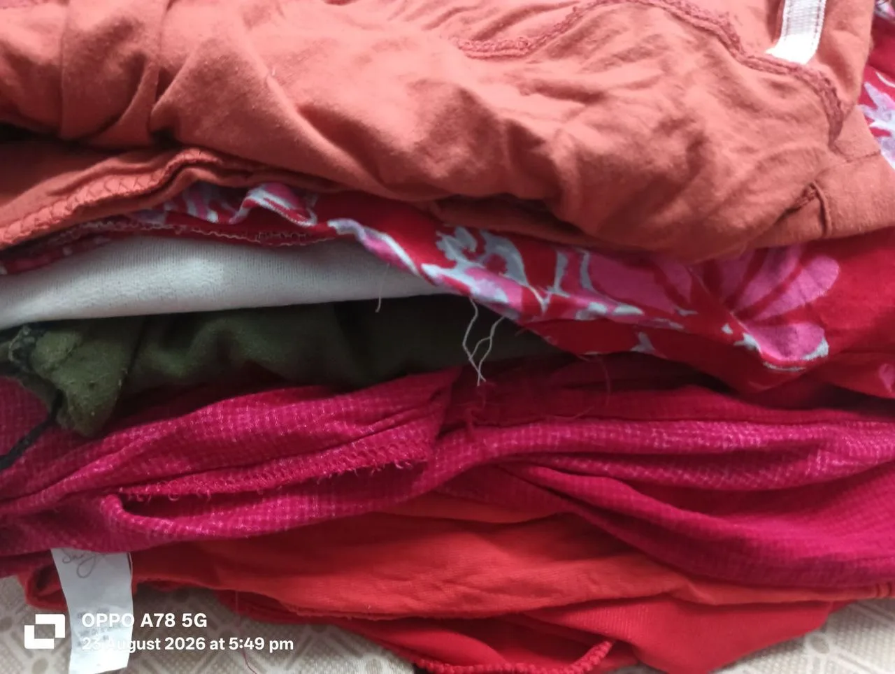 Clothes — photo 3